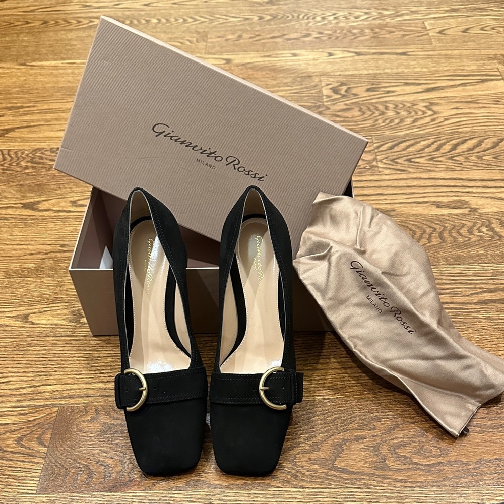 Gianvito Rossi Black Heels with Gold Buckle